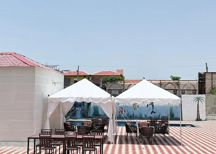 Bundeli Farm Resort & Banquet Orchha